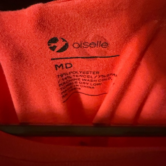 Oiselle Volee Team long sleeve tee. Size M. - Picture 3 of 3